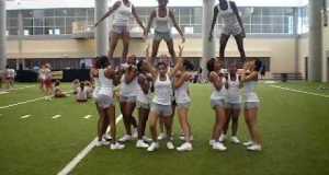 CHRS Cheerleading Pyramid