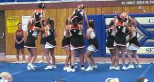 cheer stunt pyramid 3