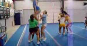 CHEERLEADING cool stunts!! learn from it!! not easy man…