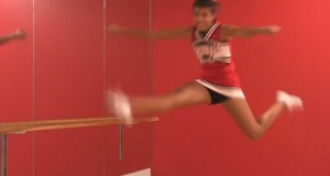 Herkie: Cheerleader How To & Tips for Perfect Jumps and Splits, Cheer with Inez