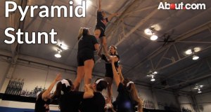 How to Do a Collegiate Pyramid Stunt