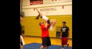 Cheerleading: Rewind (back tuck stunt)