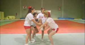 Cheerleading; How to do a full up