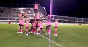 cheerleading pyramid